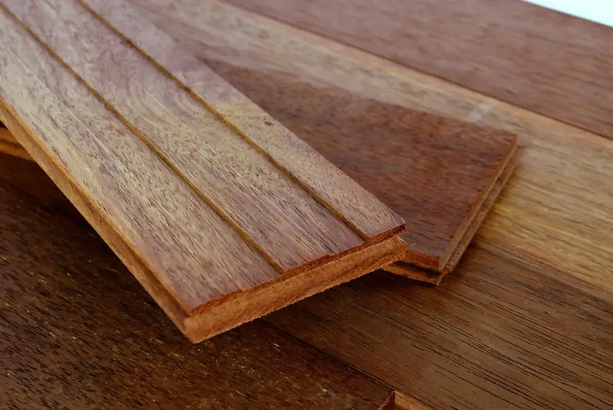 Jual Lantai Kayu Merbau 300 Ribuan di Dekorin Parquet!